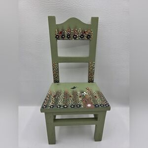 Classic Green Floral Kids Chair Plush Accent